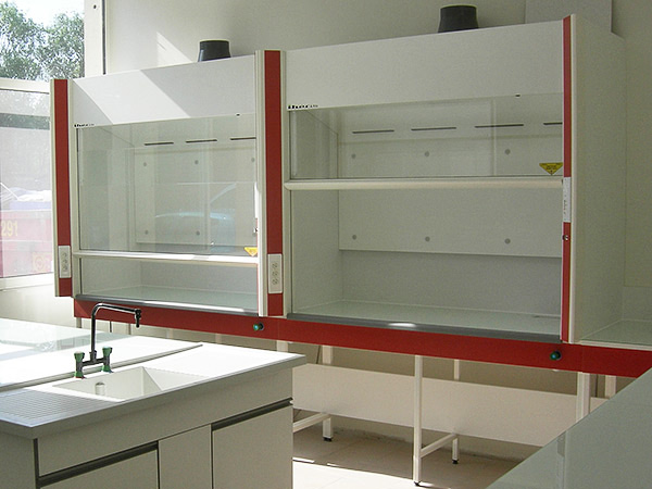 sorbonne de laboratoire à poser iberis